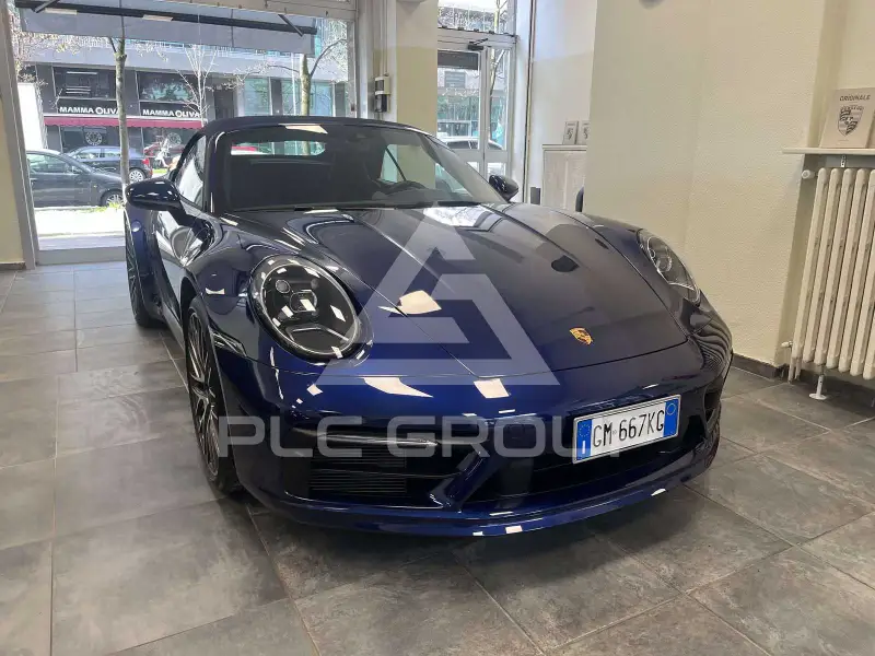 2022 Porsche 911