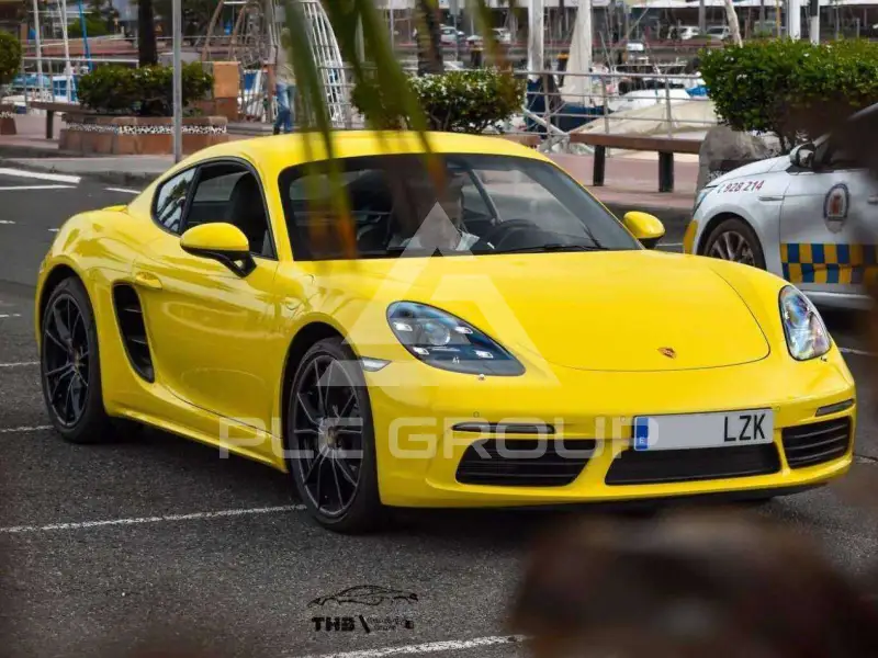 2022 Porsche 718