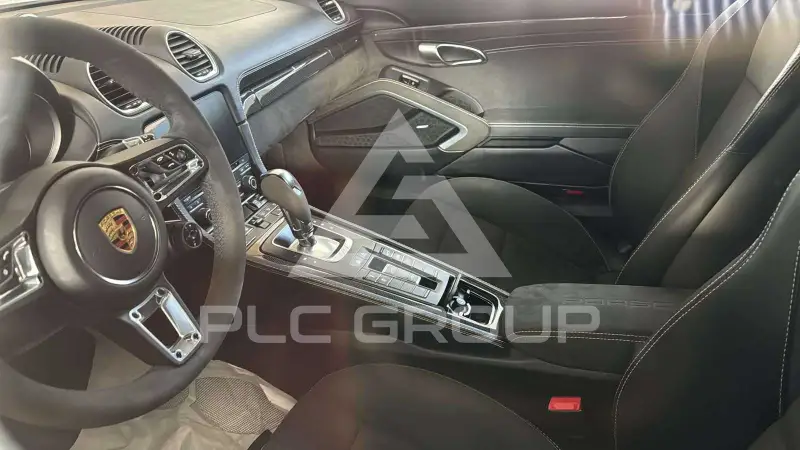 2022 Porsche 718