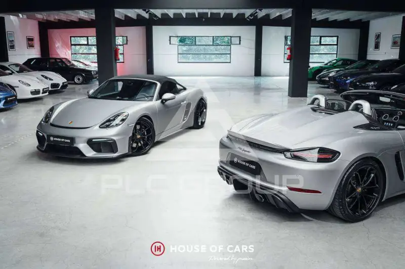 2022 Porsche 718