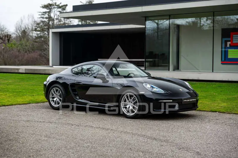 2022 Porsche 718