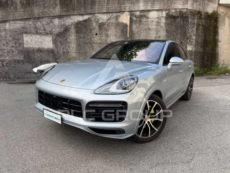 2022 Porsche Cayenne