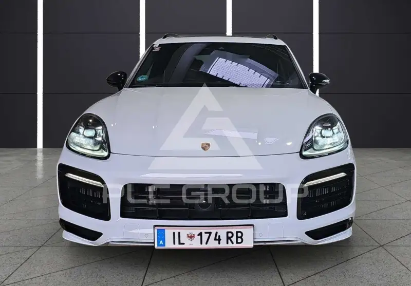 2022 Porsche Cayenne
