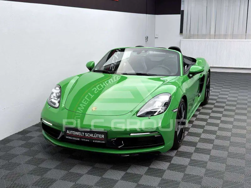 2022 Porsche BOXSTER