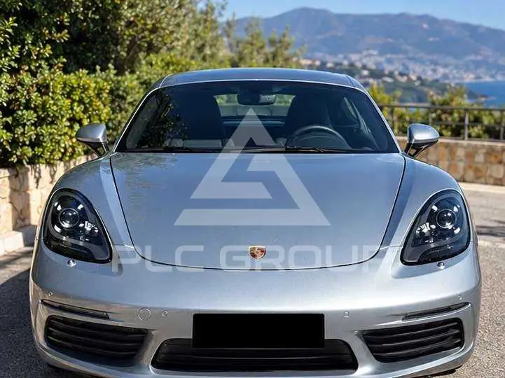 2022 Porsche 718