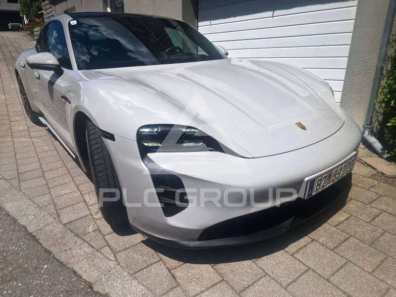 2022 Porsche Taycan