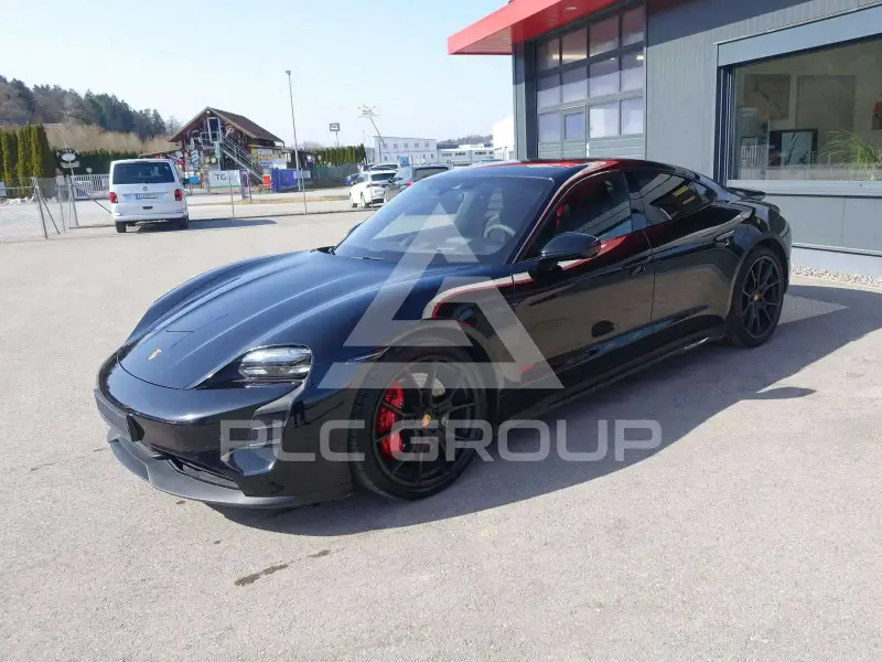 2022 Porsche Taycan