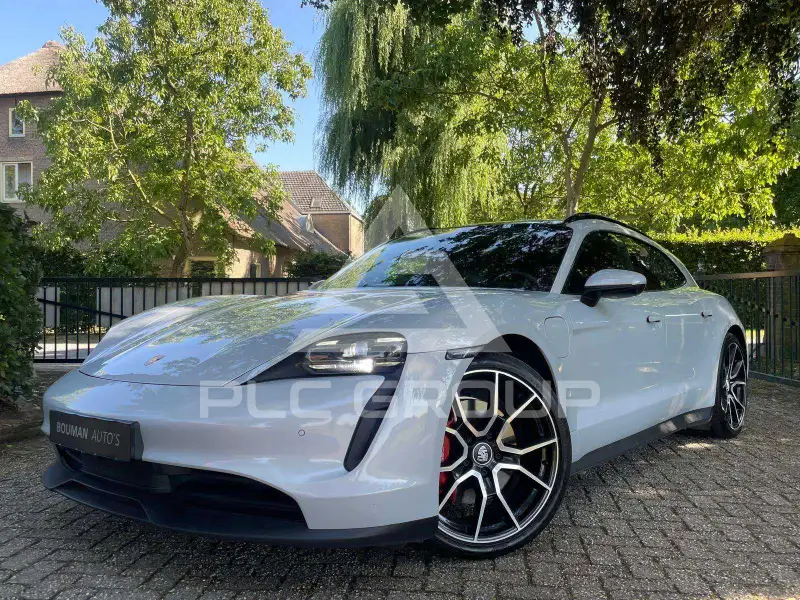 2022 Porsche Taycan