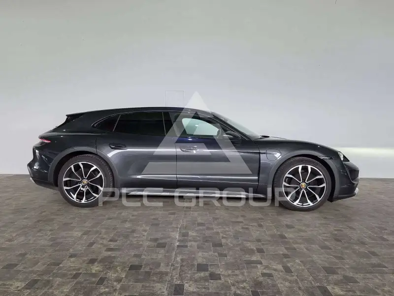 2022 Porsche Taycan