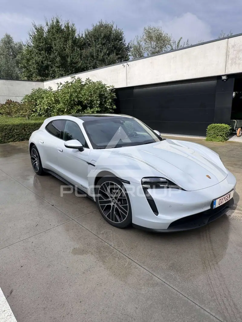 2022 Porsche Taycan