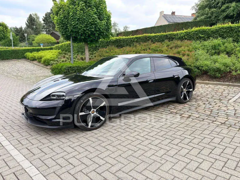 2022 Porsche Taycan