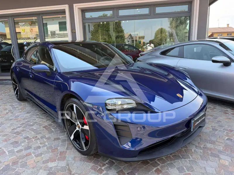 2022 Porsche Taycan