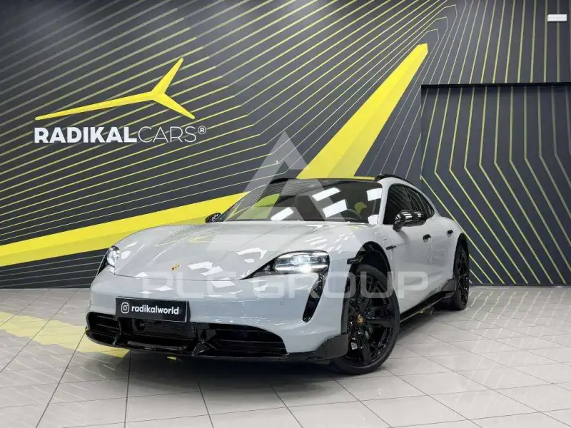 2022 Porsche Taycan
