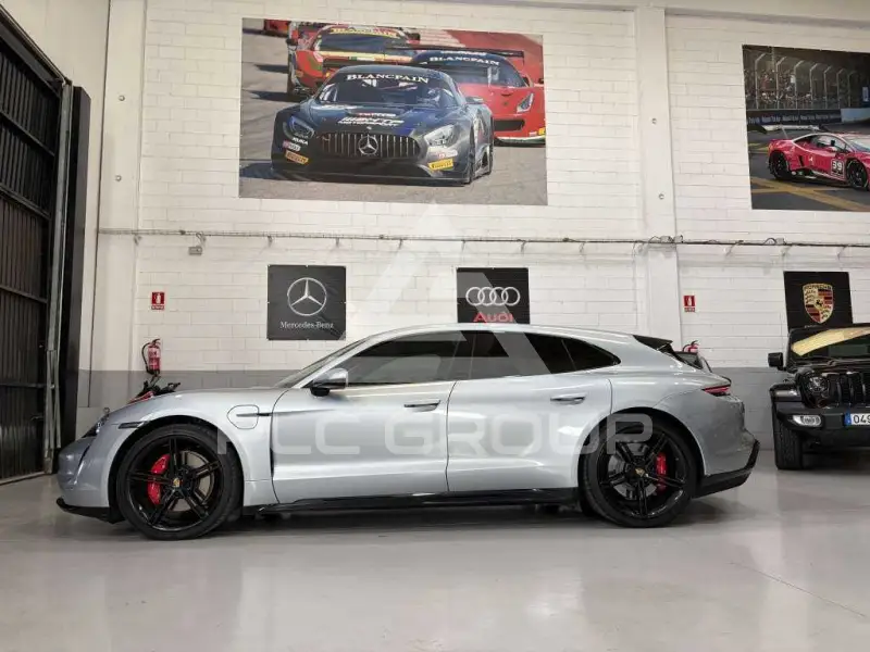 2022 Porsche Taycan