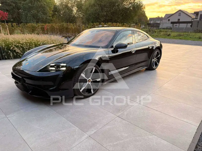 2022 Porsche Taycan