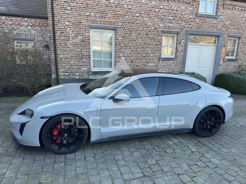 2023 Porsche Taycan