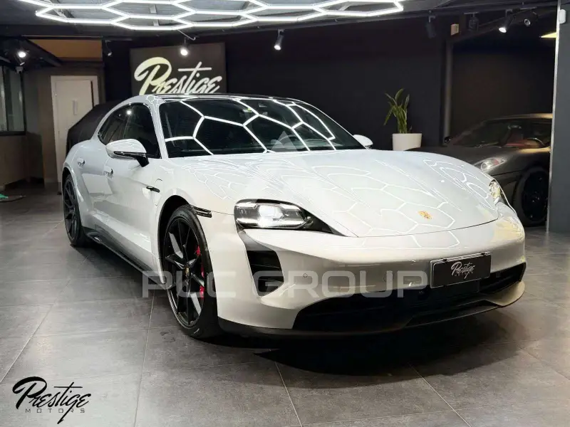 2022 Porsche Taycan