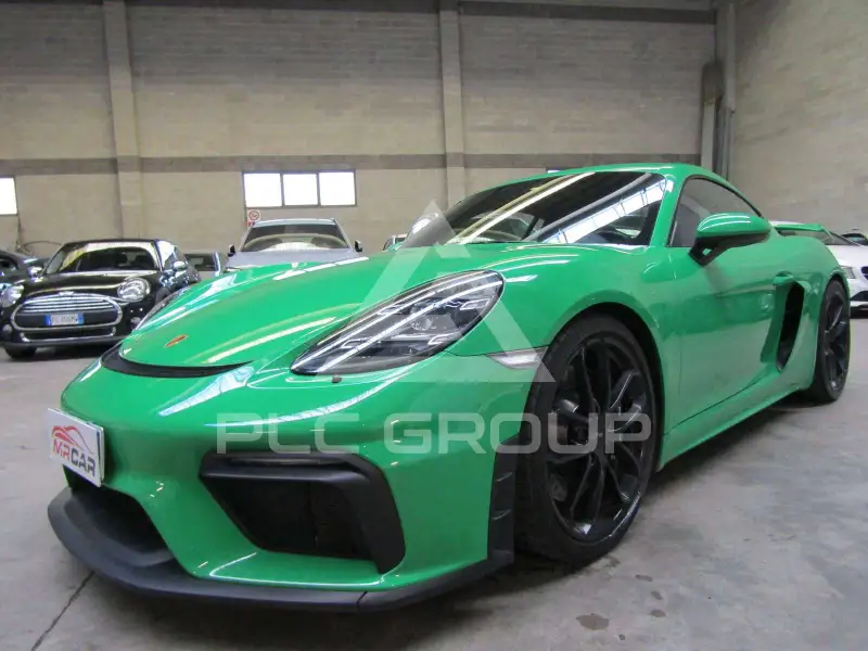 2022 Porsche Cayman