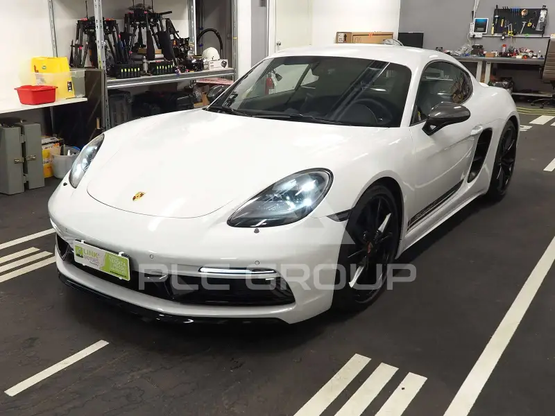2022 Porsche Cayman