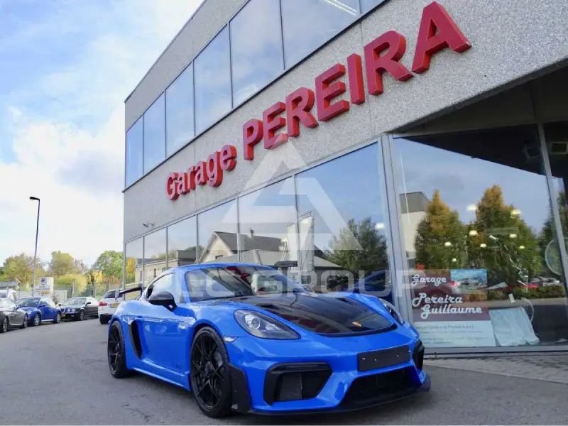 2022 Porsche Cayman