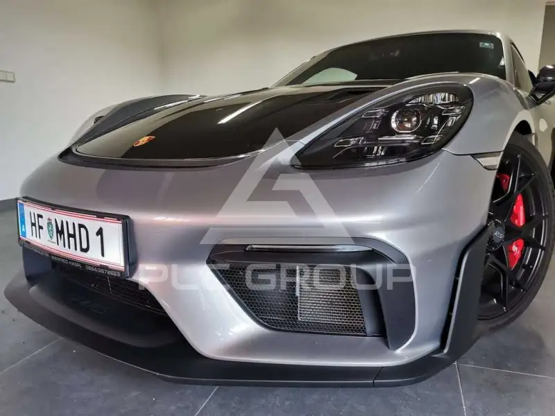 2022 Porsche Cayman