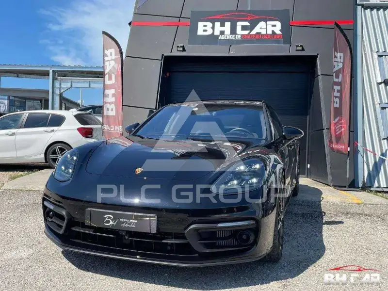 2022 Porsche Panamera