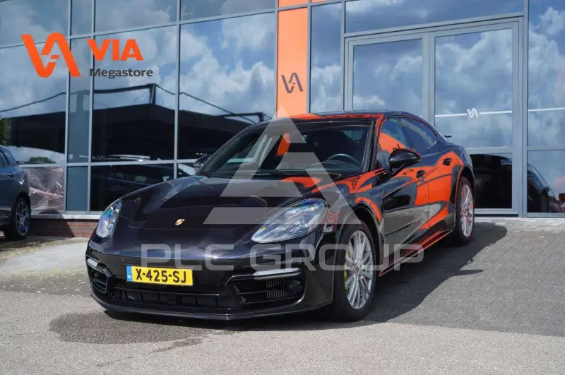 2022 Porsche Panamera
