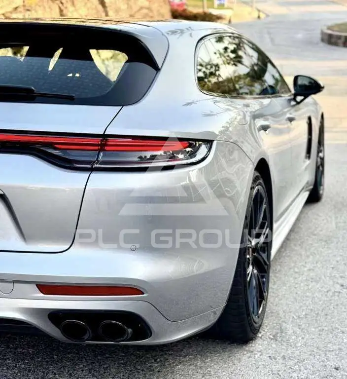 2022 Porsche Panamera