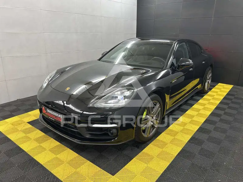 2022 Porsche Panamera