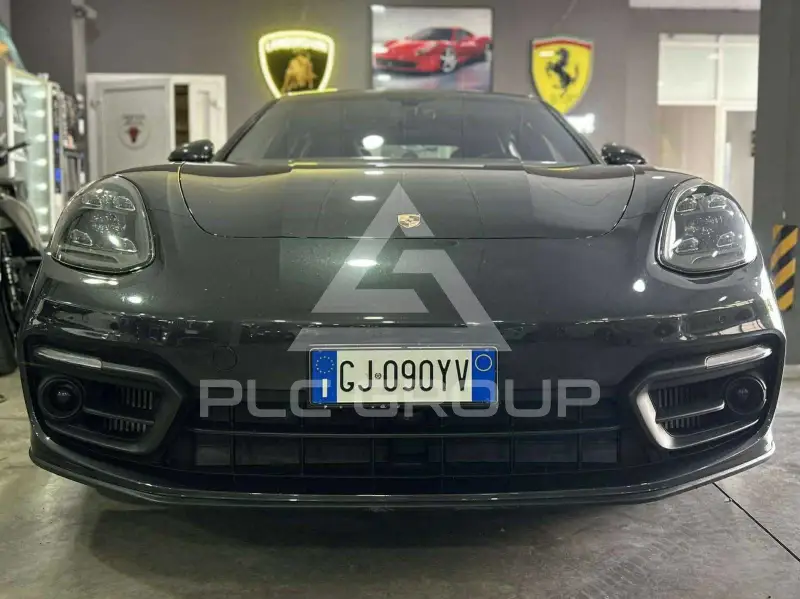 2022 Porsche Panamera