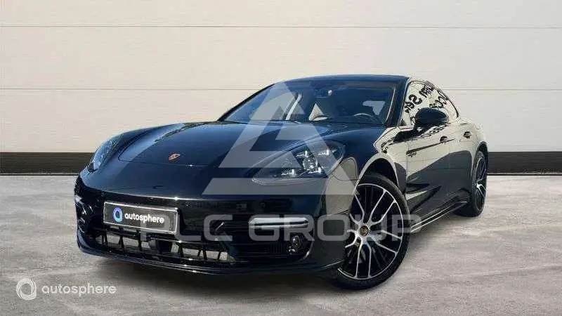 2022 Porsche Panamera