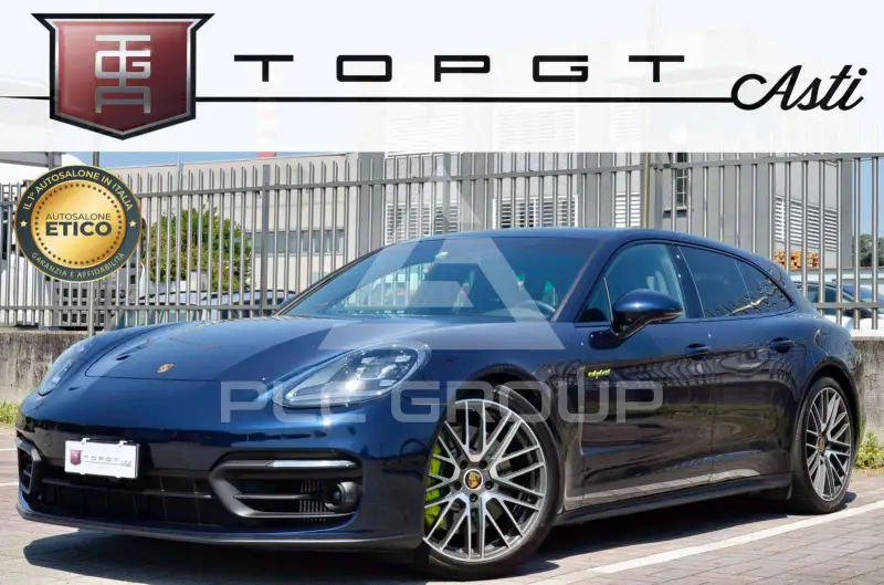 2022 Porsche Panamera