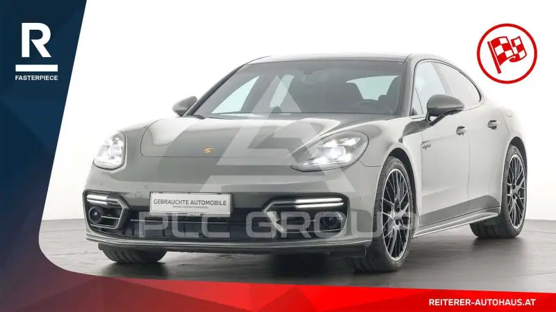 2022 Porsche Panamera