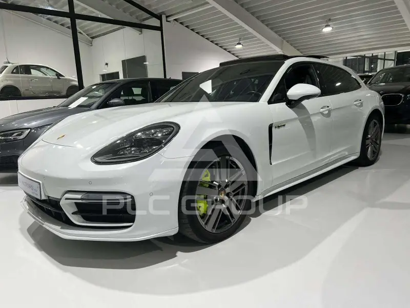 2022 Porsche Panamera