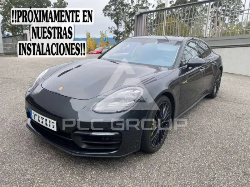 2022 Porsche Panamera