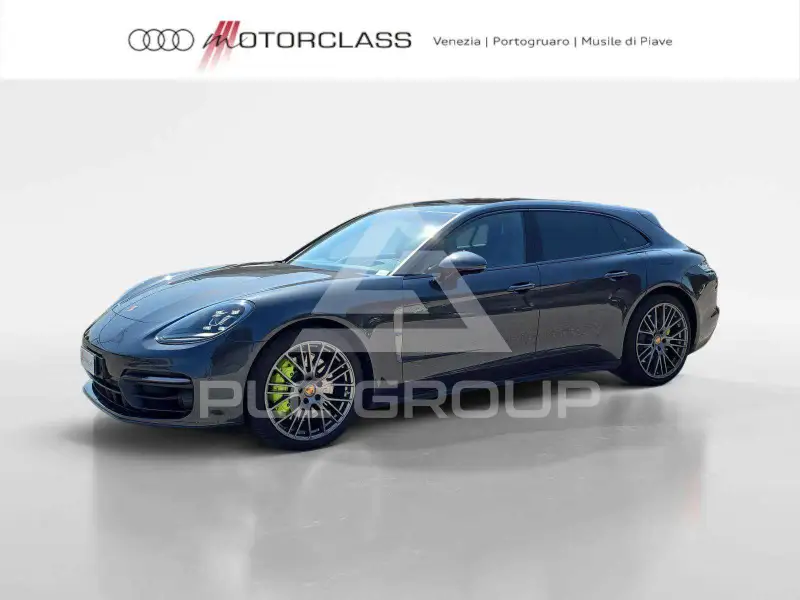2022 Porsche Panamera
