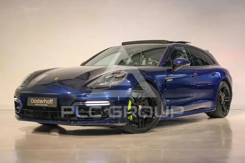 2022 Porsche Panamera