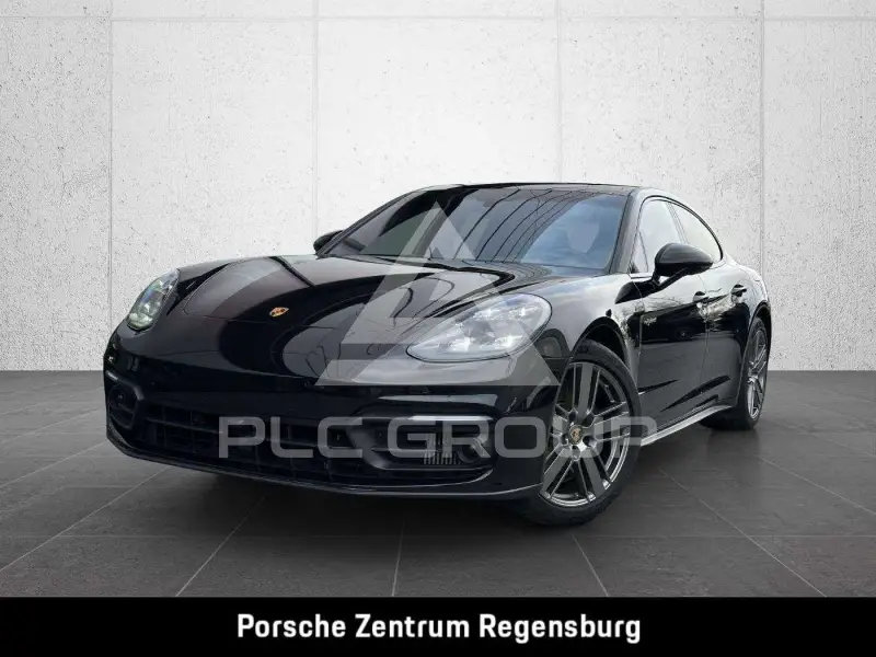 2022 Porsche Panamera