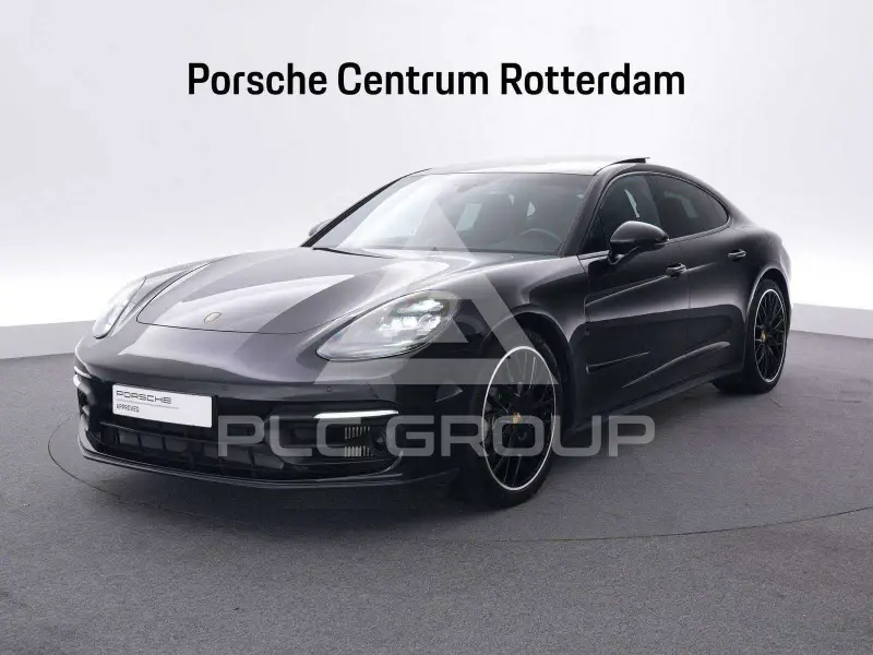 2022 Porsche Panamera