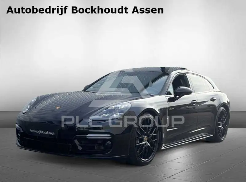 2022 Porsche Panamera