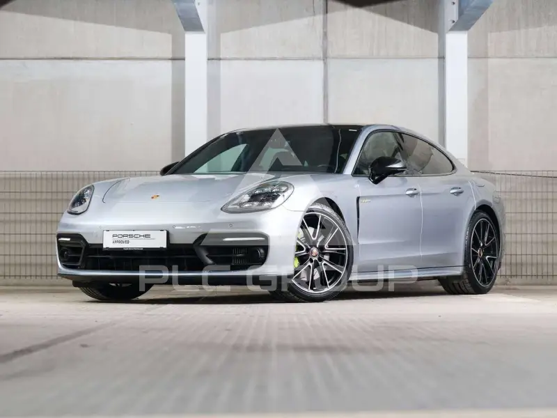 2022 Porsche Panamera