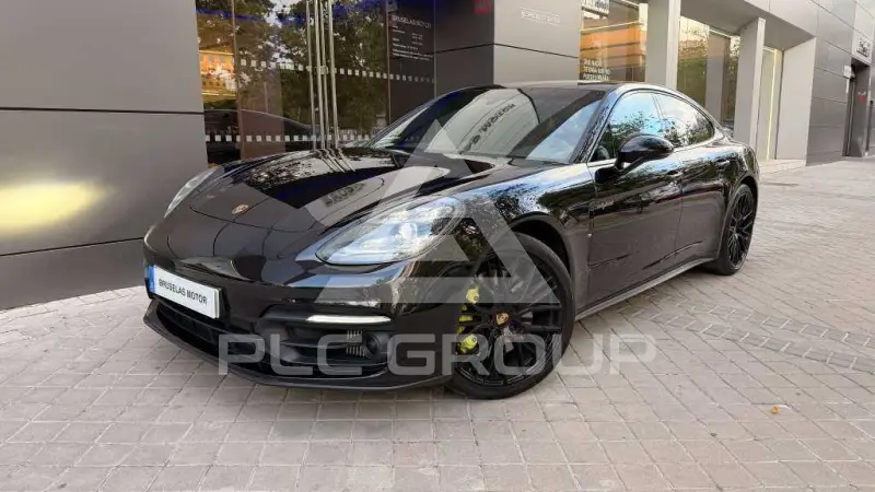 2022 Porsche Panamera