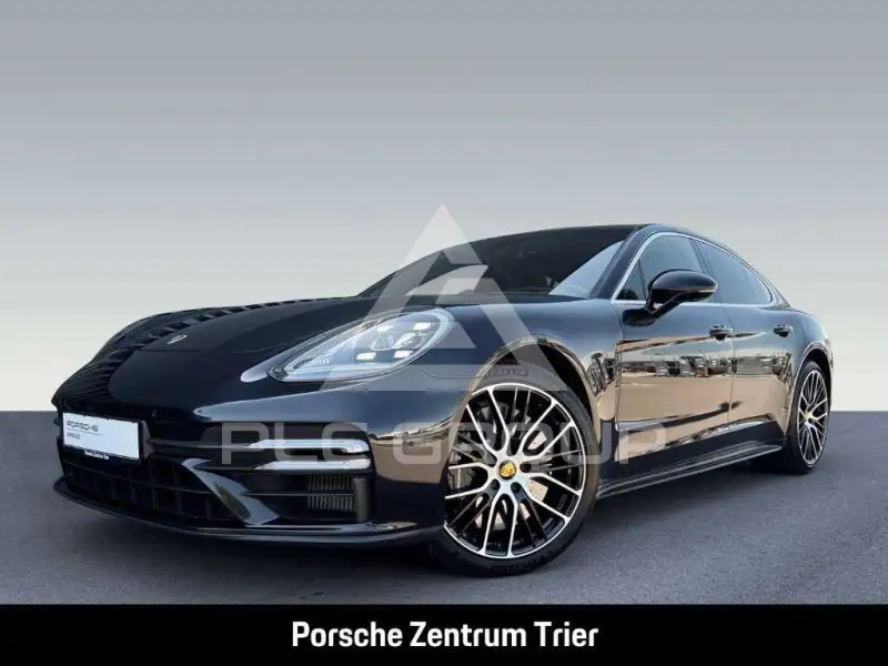 2022 Porsche Panamera