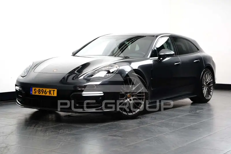 2022 Porsche Panamera