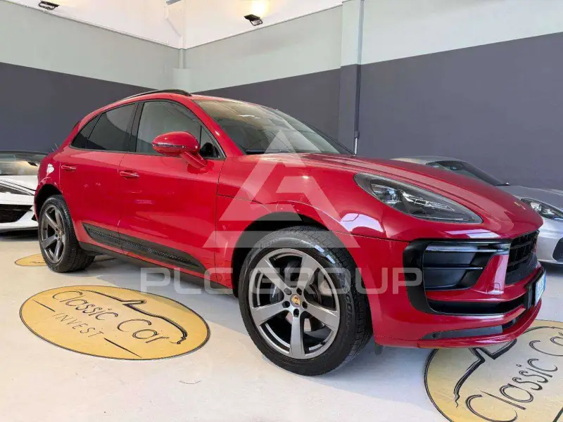 2022 Porsche MACAN