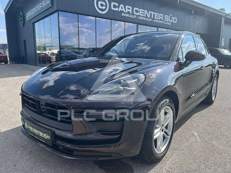 2022 Porsche MACAN