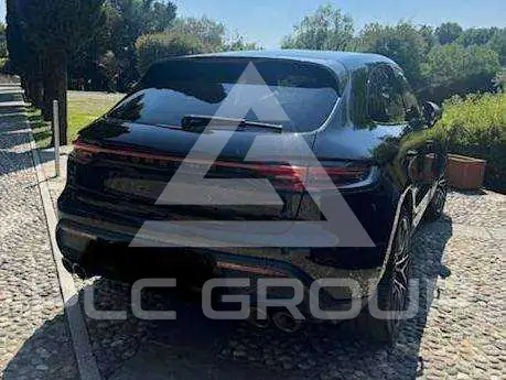 2022 Porsche MACAN