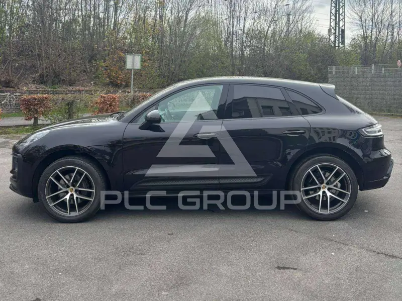 2022 Porsche MACAN