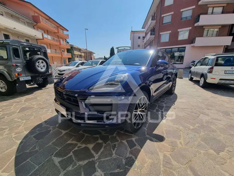 2022 Porsche MACAN