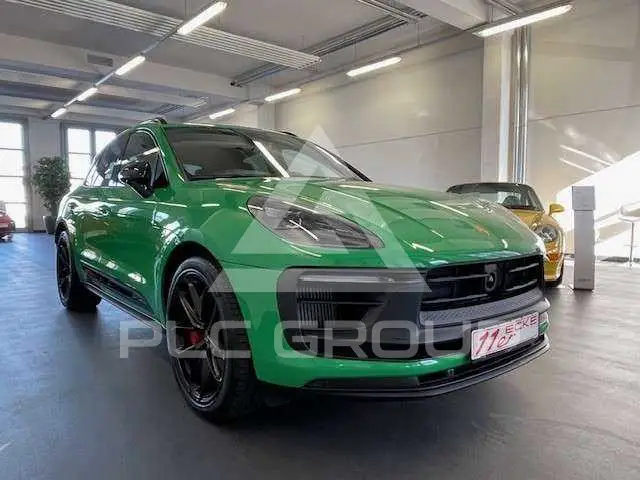 2022 Porsche MACAN